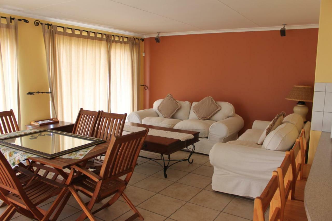 Marina Sands Villa Jeffreys Bay Exterior photo